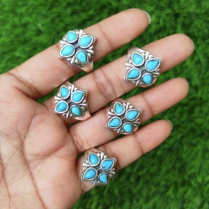 Vente en gros de bagues en argent sterling 925 plaqué turquoise d'Arizona, bijoux faits à la main, tendance actuelle, turquoise naturelle - Product Image 4