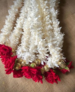 Jasmine Rose String Indian Wedding Decoraciones Flor artificial Hecho a mano Durable 4,5 pies Stage Telón de fondo Decoración colgante para el hogar - Product Image 2