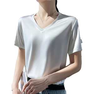 เสื้อยืดผู้หญิง ดีไซน์ใหม่ แฟชั่น ทันสมัย คุณภาพสูง ลายสัตว์ คอวี ทรงเข้ารูป ผ้าไหม/ผ้าฝ้าย กันยับ สินค้าส่งออก - Product Image 1