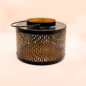 Bougeoir à bougie en métal votif en forme de cercle de fer noir Design contemporain montage mural Durable décor à la maison Diwali - Product Image 4