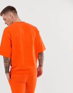 Conjunto de verano para hombre con diseño de logotipo personalizado, camisetas de rizo de algodón 100% transpirables, pantalones cortos de estilo informal, conjunto de camisa y pantalones cortos de venta de verano - Product Image 2