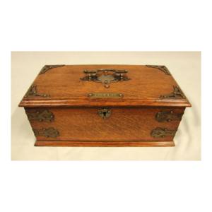 Nouveauté Boîte en bois de style américain moderne en forme de tube poli naturel Fabriquée à la main Taille personnalisable Boîte de rangement pour bijoux Boîte à serrure - Product Image 2