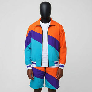 Ensemble survêtement coupe-vent pour homme en nylon personnalisé, style zippé, veste coupe-vent et short, ensemble court coupe-vent d'été avec logo. - Product Image 2