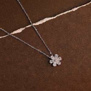 Antique Style Pear Cut Moissanite Diamond Floral Pendant Necklace With 925 <b>Silver</b> Nature Inspired Pendant For Women At Low Price - Product Image 4