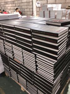 <span class=keywords><strong>Libro</strong></span> di Giochi di Ruolo con Copertina Rigida e Custodia, Rilegatura a Fogli Piegati, Carta Artistica, Stampa in Lamina Multicolore - Product Image 3