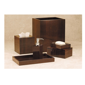 Ensemble d'accessoires de salle de bain en bois fait à la main décor naturel organisateur de vanité ensembles de salle de bain de style à la maison écologique - Product Image 5