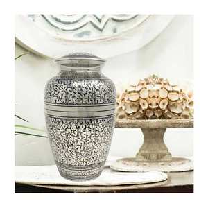 Nouveau design Urne funéraire fabriquée à la main Urne funéraire humaine pour humain Urne funéraire en aluminium blanc Conception personnalisée avec qualité d'exportation - Product Image 2