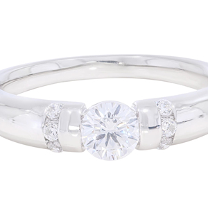 Premium 0.50Ct Round Moissanite Alianza de boda para hombres en plata esterlina Simple Elegance OEM Barato al por mayor - Product Image 1