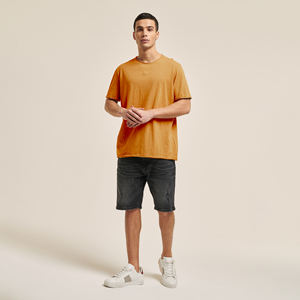 Ropa de hombre, ropa informal, camiseta de color liso, camiseta ligera para hombre, camiseta elegante de la mejor calidad con su propio logotipo - Product Image 2