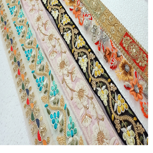 Cintas y cordones bordados a máquina hechos a medida en seis diseños y colores diferentes para vestidos de novia para reventa también. - Product Image 1