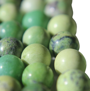 ลูกปัดเพชรเม็ดกลมไครโซเพรสธรรมชาติสำหรับทำเครื่องประดับความสูง8มม. ผลิตในอินเดีย - Product Image 2