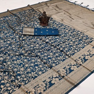 Sari VASTRA COTTAGE de Georgette Khadi Puro con Blusa de Tejido Elegante, Borde Exclusivo y Pequeños Motivos, Sari Étnico Ligero - Product Image 3