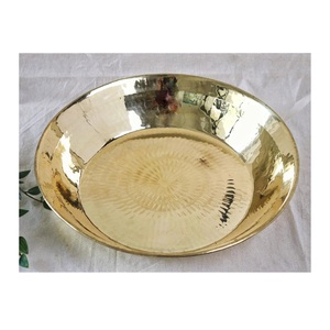 Assiette à dîner en laiton pur, écologique, classique, polie, ustensile de cuisine pour les fêtes - Product Image 1