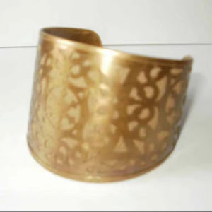 Venta al por mayor nuevo modelo de moda de latón cobre pulsera brazalete joyería de moda para regalo o boda - Product Image 1