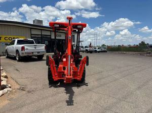 รถแทรกเตอร์ Kubota B26 พร้อมหัวตักดินและหัวขุดดิน มีจำหน่ายแล้ว - Product Image 5