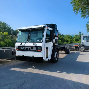 Tracteur routier diesel 6x4 de qualité industrielle pour la logistique de construction, le transport routier et le transport de conteneurs, conduite à gauche - Product Image 3