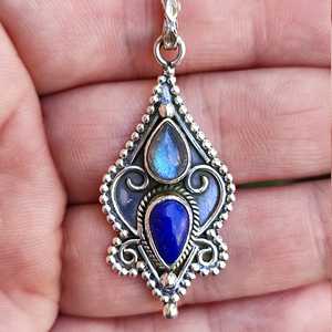 Collier en labradorite et lapis-lazuli, argent sterling 925, bijoux faits à la main avec perle, cadeau unique pour elle, anniversaire - Product Image 1