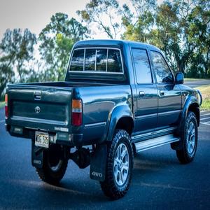 Mejor Precio al por mayor Usado 1997 Toyota Hilux Doble Cabina Velocidad Máxima Fresca y Limpia Usado Bastante Usado Comprar ahora - Product Image 3