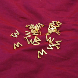 Pendentif Lettre W en or de luxe Collier Alphabet CZ Micro Pave Charm Bijoux personnalisés parfaits pour femmes et hommes - Product Image 4