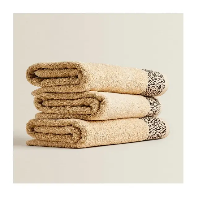 Asciugamani multiuso In tessuto Dobby con stampa ghepardo di vendita calda disponibili nei prezzi di mercato più ragionevoli