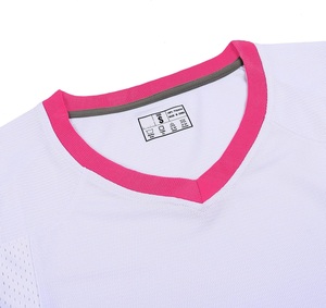 Ropa Deportiva de Alto Rendimiento con Camiseta de Fútbol, Uniforme de Fútbol de Manga Corta, Tejido Ligero, Ajuste Atlético, Comodidad para el Partido - Product Image 3