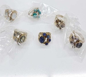 แหวนลูกปัดหินสำหรับผู้หญิง GC-RG-321 ปรับขนาดได้ เหมาะสำหรับเด็กผู้หญิง ของขวัญวันวาเลนไทน์ สำหรับส่งออกทั่วโลกจากอินเดีย - Product Image 1