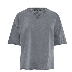 Camiseta de verano para mujer de etiqueta privada, camisetas cómodas y transpirables de diseño liso para mujer a la venta - Product Image 6