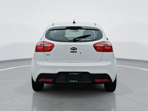 2012 Kia Rio <strong>LX</strong> Plus <strong>Hatchback</strong> Convertible Automatic/A Manual Gearbox Dark Leather Interior AWD R18 Aluminum Alloy Used Car - Product Image 3