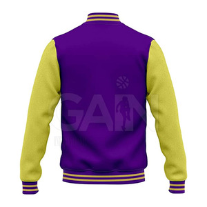 Chaqueta de invierno suave y duradera para hombres con estilo cómodo y clásico. - Product Image 2