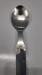 Últimos juegos de cubiertos de acero inoxidable con mango de resina, perfectos para uso diario, utensilios de cocina y accesorios de vajilla - Product Image 5