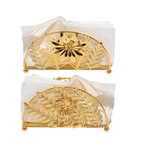 Porte-serviettes polyvalent plaqué or, métal personnalisé et finitions de bonne qualité, vente promotionnelle - Product Image 3