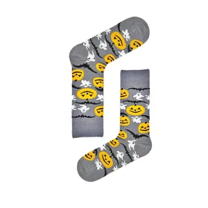 Décoration d'Halloween, chaussettes à motifs de citrouilles grises multiples, cadeau d'Halloween - Product Image 1