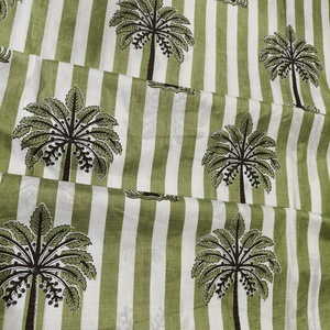 Tela de Palmera 100% Algodón Estampada Personalizada Ecológica para Vestidos, Faldas y Trajes de Niños y Niñas - Product Image 3