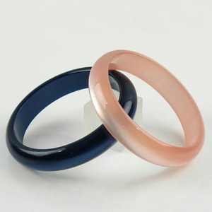 Bracelet en résine acrylique carrée colorée, bracelet vintage large géométrique irrégulier hexagonal en plastique pour femmes - Product Image 6