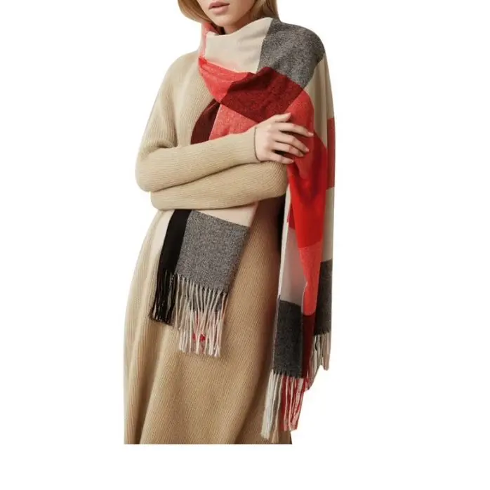 उच्च गुणवत्ता वाला ठोस ऊनी स्कार्फ नया भारी मोटा शीतकालीन महिला 100% ऊनी शॉल स्कार्फ बांग्लादेशी आपूर्तिकर्ता में निर्मित