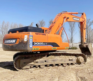 รถขุด Doosan DH300LC-7 มือสองของแท้จากเกาหลีใต้ สภาพดี ผลิตในเซี่ยงไฮ้ - Product Image 1