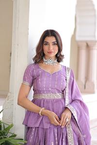 Vente flash : Ensemble Lehenga Choli traditionnel indien pour les fêtes, les festivals et les mariages, tenue ethnique à bon prix - Product Image 2