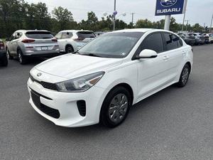 Asientos de Cuero para Rio LX 2020, Neumáticos R19, Volante a la Izquierda, Interior Claro - Product Image 2