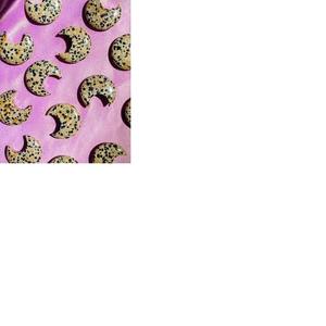 Handmade Dalmation Jasper Agate <b>Crystal</b> Quality Quartz Crescent <b>Moon</b> Healing Pocket Reiki Heart Home Decoration Sale Soha - Product Image 3