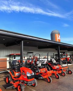 Tondeuse à gazon Kubota 25 chevaux à vendre. - Product Image 2