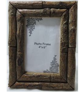 Nouveauté Cadres photo en bois incrustés d'os fabriqués à la main Décoration intérieure du fabricant indien Prix de gros Par adresse Artisanat - Product Image 2