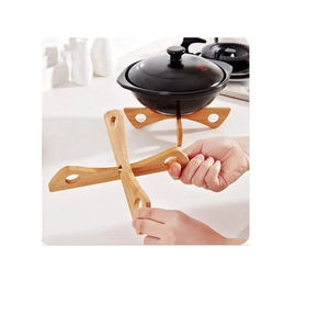 Salvamanteles de madera de moda para soporte de ollas, salvamanteles de madera aceptado con logotipo personalizado para utensilios de cocina y restaurantes - Product Image 4