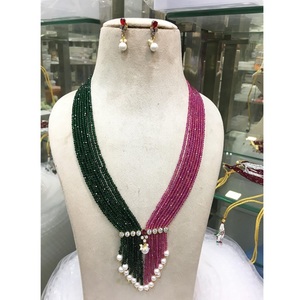 Nouveau style de collier multicouche de luxe de qualité supérieure avec boucles d'oreilles pour femmes Collection de vêtements de fête de mariage - Product Image 1