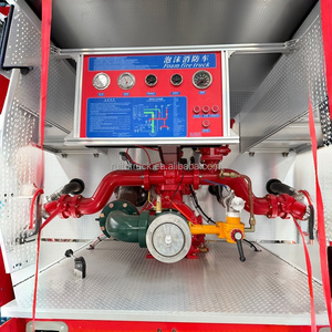 Camion de pompiers avec échelle aérienne 4x2, réservoir d'eau et de mousse, pour la lutte contre les incendies et le sauvetage en immeubles de grande hauteur - Product Image 6