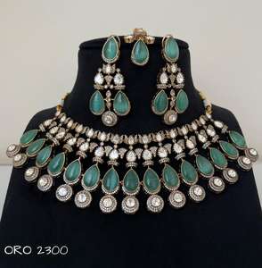 Collar de diamantes americano de moda circón brillante diseñado para mujeres niñas para compromiso de boda - Product Image 2