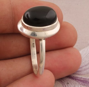 Bague en pierre précieuse Onyx noir naturel 925 bijoux fins en argent sterling pour femme anniversaire ou bague cadeau - Product Image 2