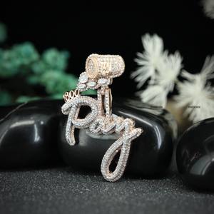 Pendentif personnalisé Hip Hop avec nom, diamant moissanite, argent sterling 925 plaqué or rose, bijoux à double couche par Phoenix Enterprise - Product Image 5