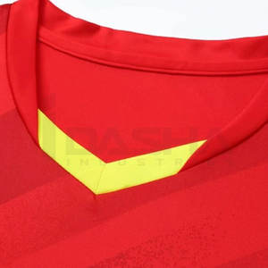 Venta al por mayor de conjuntos de camisetas de fútbol de diseño personalizado sublimación de impresión uniformes de fútbol - Product Image 3
