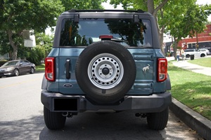 Ford Bronco SUV 2022 con Techo Solar, Faros Delanteros, Cámara Trasera 360, Asientos Eléctricos - Product Image 4