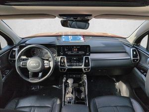 2022 S-ORENTO SX AWD SUV ไมล์น้อย เครื่องยนต์สมบูรณ์ ระบบส่งกำลัง 8 สปีด คลัตช์คู่ ระบบขับเคลื่อน DIVETRAIN 281 แรงม้า ไฟ LED พร้อมส่ง - Product Image 2